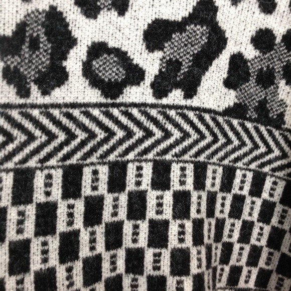 JOSEPH A Woman Size 1X Black White Drape Collar open Cardigan Animal Geometric - Picture 10 of 10